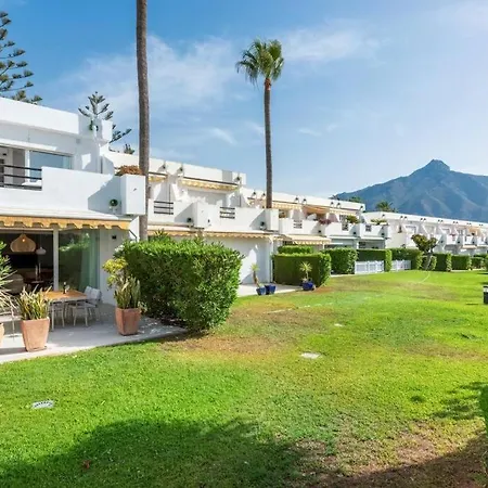 Stunning Sea&golf Views, Townhouse Garden Living *