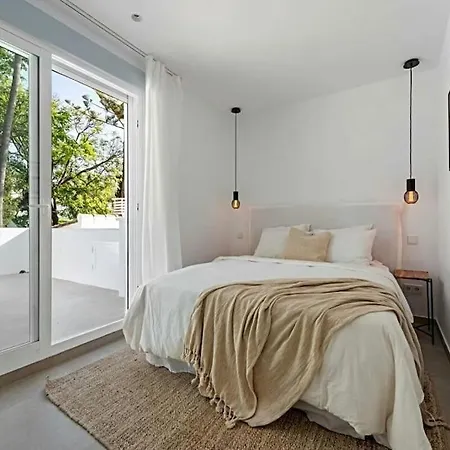 Apartment Stunning Sea&golf Views, Townhouse Garden Living *